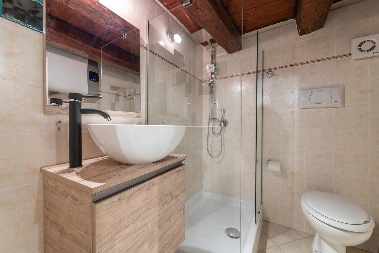 Aquamarina Apartment Cagliari Bagian luar foto