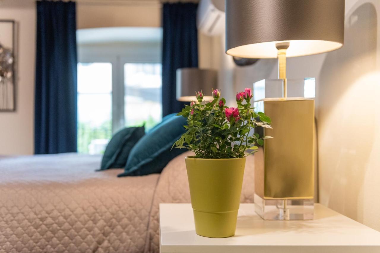 Aquamarina Apartment Cagliari Bagian luar foto