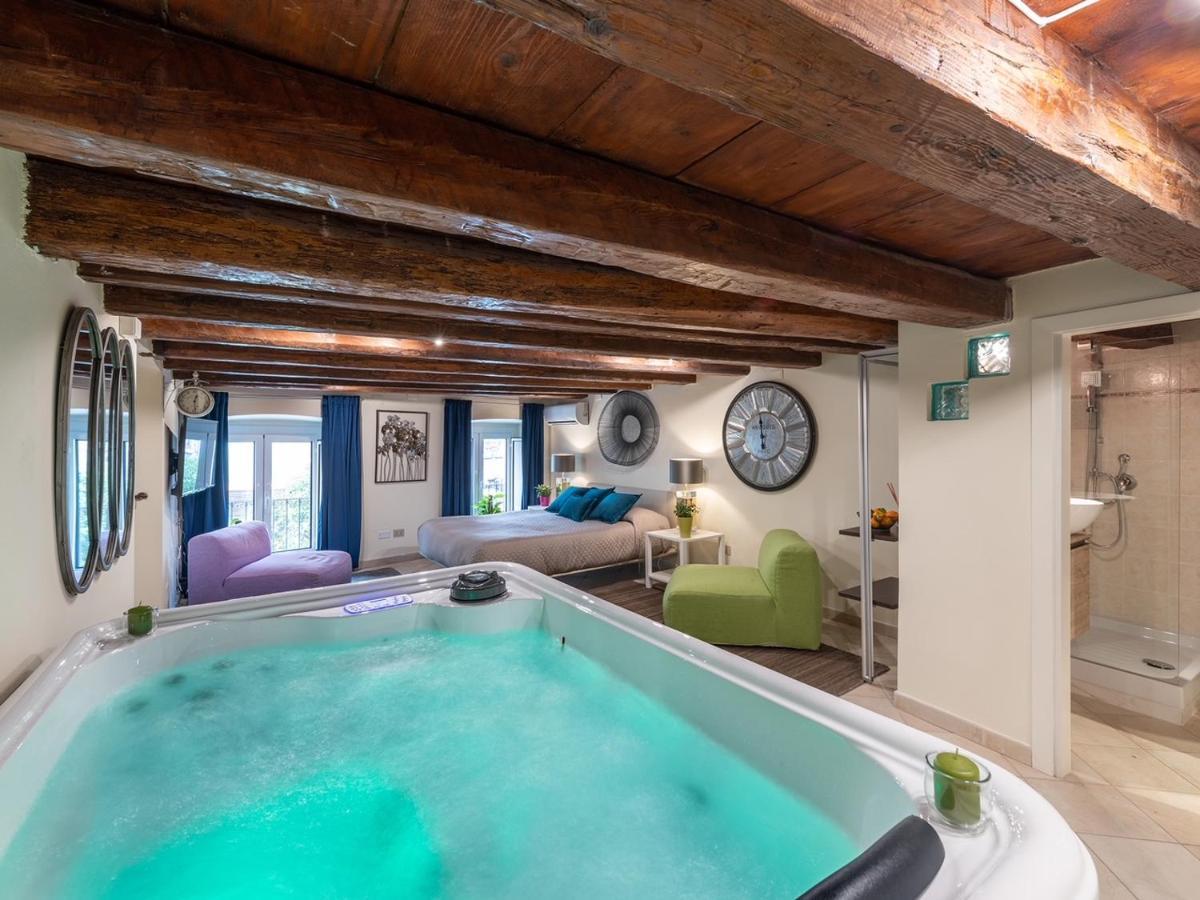 Aquamarina Apartment Cagliari Bagian luar foto
