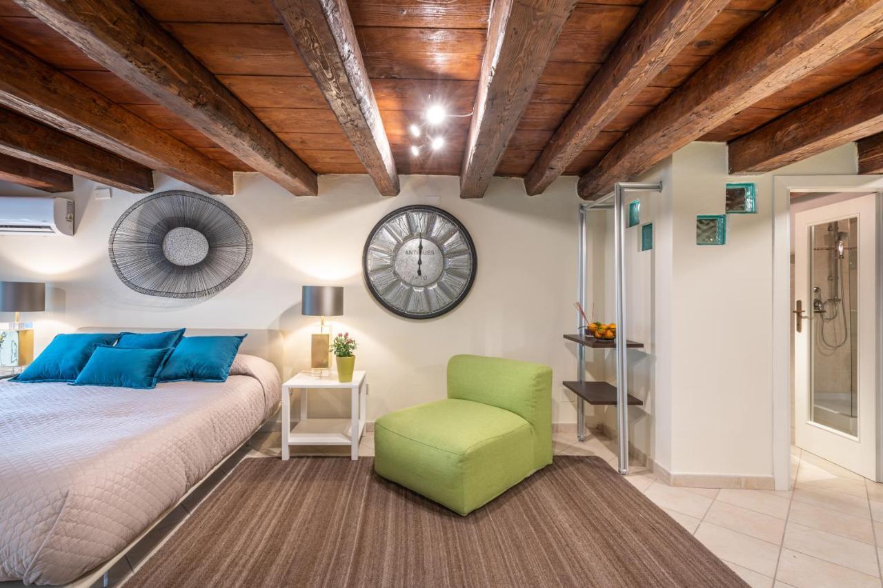 Aquamarina Apartment Cagliari Bagian luar foto